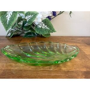 Vintage Green Glass Leaf Relish Dish Mid‎ Century Pressed Glass Serving Tray MCM